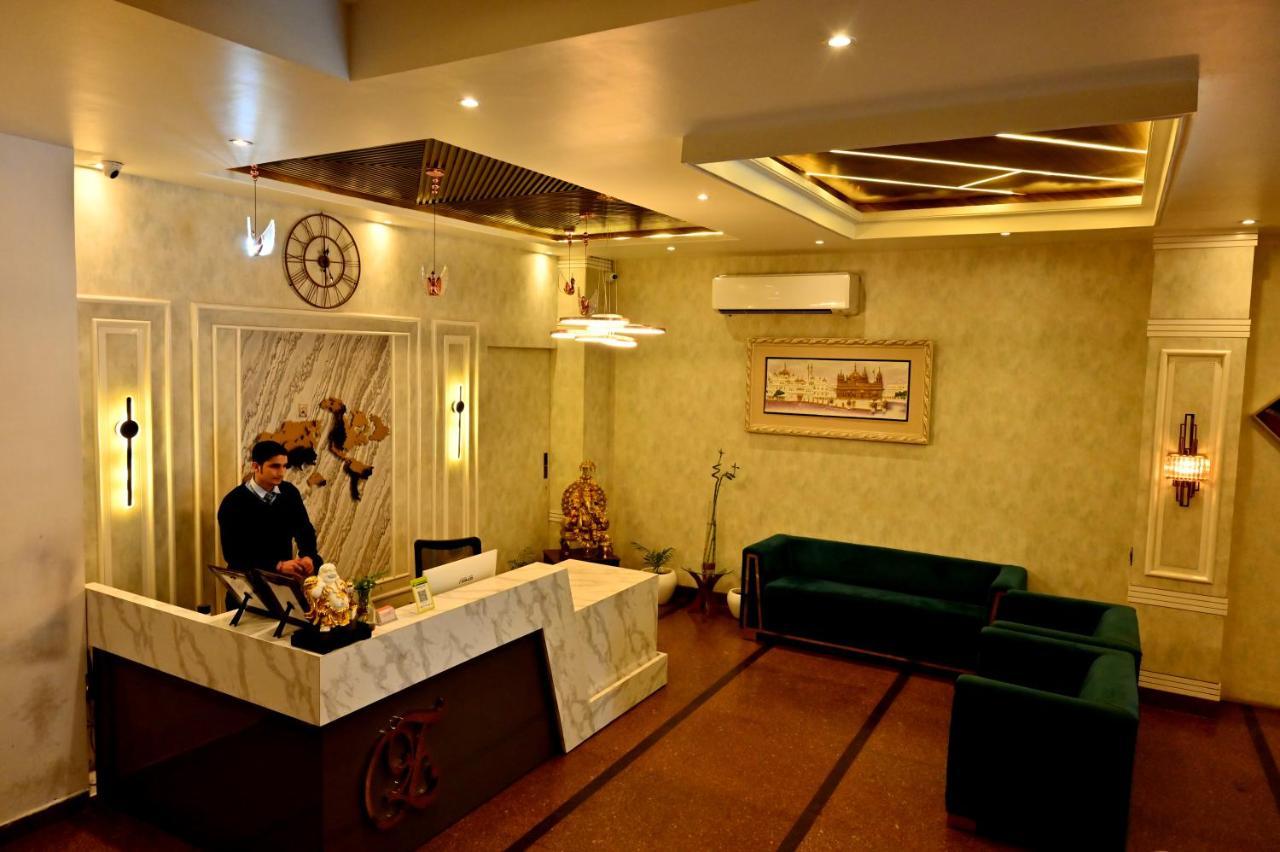 Hotel Elite - 5 Mins From Golden Temple Amritsar Eksteriør bilde